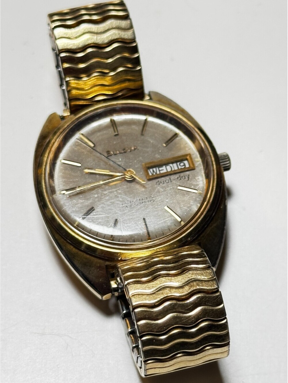 Bulova Watch N7 Automatic Dual Day Works 1977 Vintage Rare Design